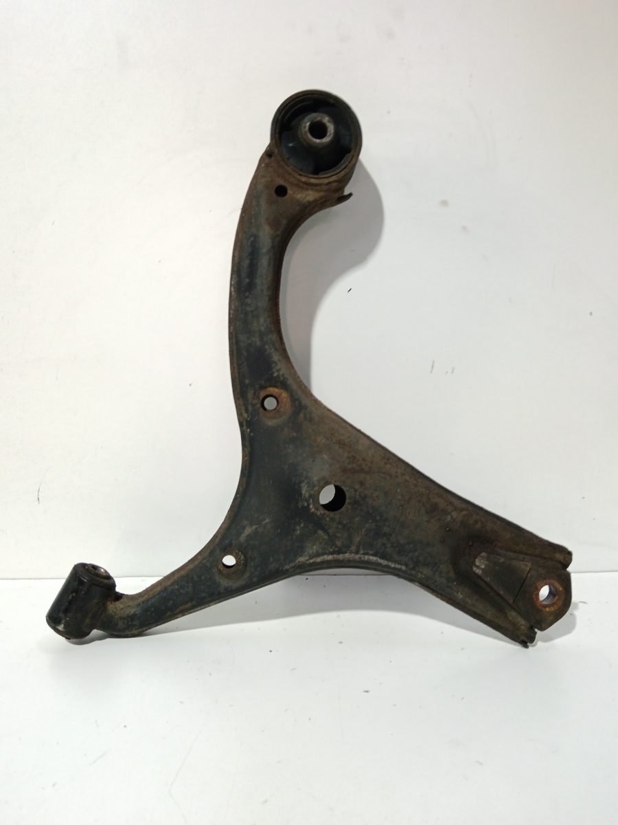 Parrilla de Suspension Inferior Trasera Derecha Hyundai Accent (MC) 2006-2010 GL 1.4L 71kW