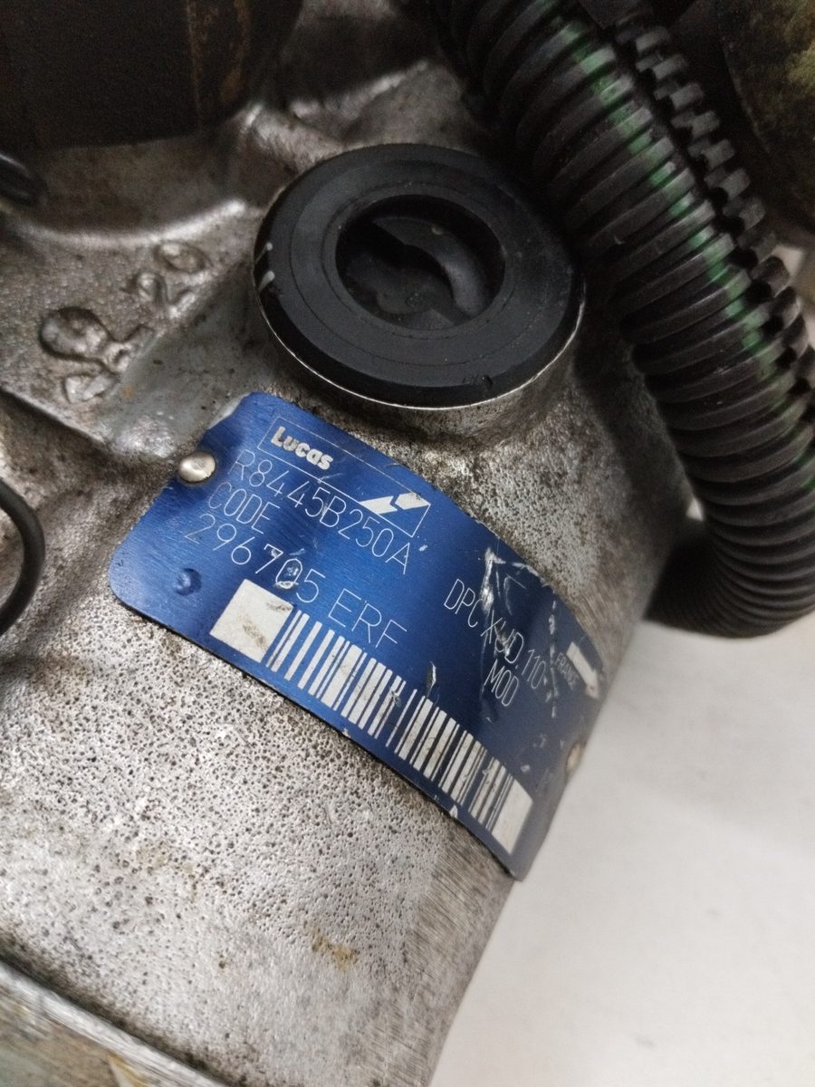 Bomba Inyeccion Citroën Xsara Berlina 1997-2005 1.9 TD PX 1.9L 66kW R8445B250A
