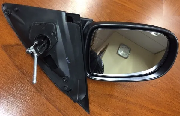 Espejo retrovisor derecho Chevrolet Corsa II manual