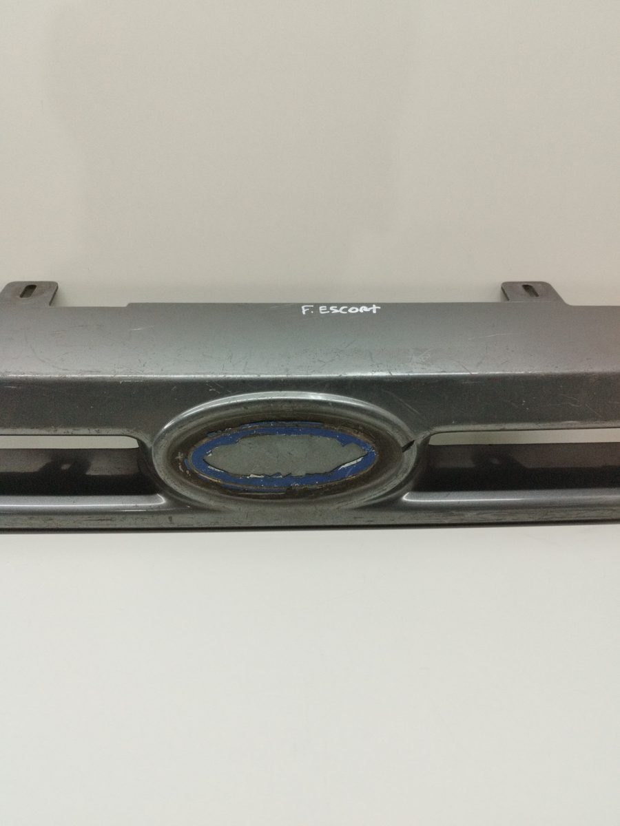 Careta Ford Escort Berlina 1986-1996 91AG8200