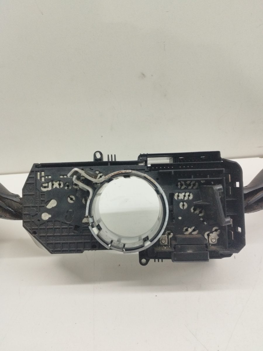 Llave Señalero Y Limpiaparabrisas Volkswagen Polo (9N1) 2001-2005 1.9 SDI 6Q0953503AD