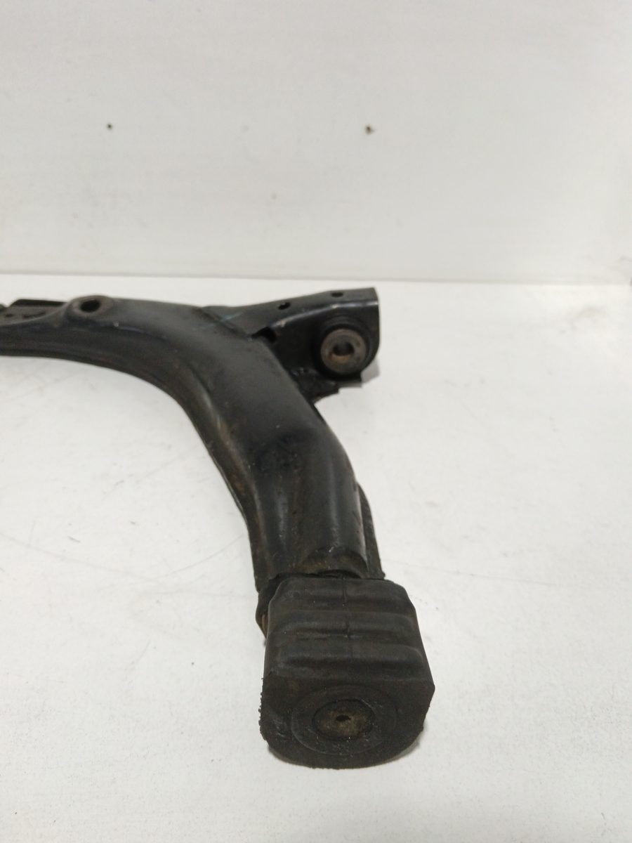 Parrilla de Suspension Inferior Trasera Izquierda Daewoo Lanos 1997-2004
