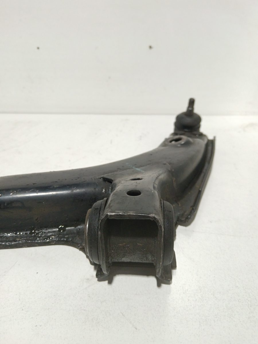 Parrilla de Suspension Inferior Trasera Izquierda Daewoo Lanos 1997-2004