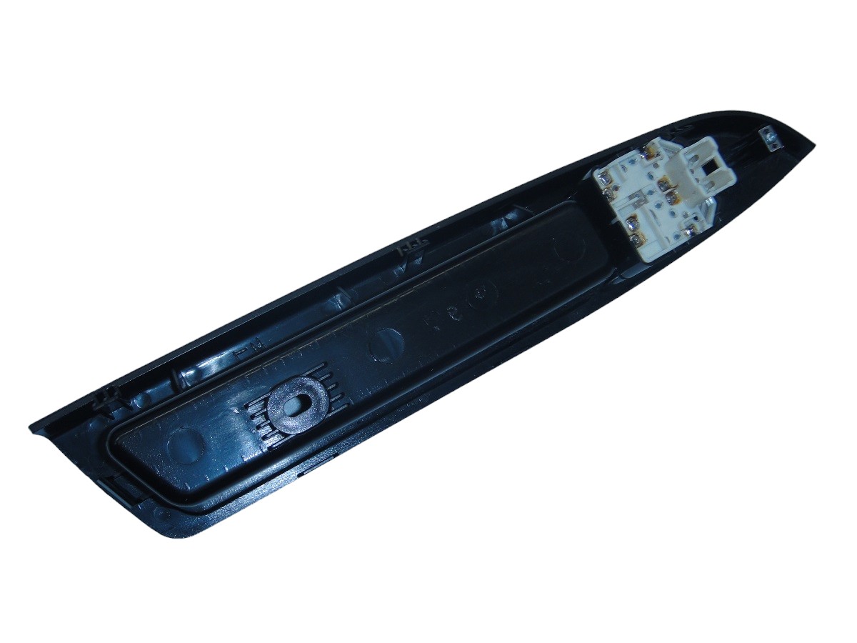 INTERRUPTOR LEVANTA CRISTAL DELANTERO IZQ CH SPARK LS 08