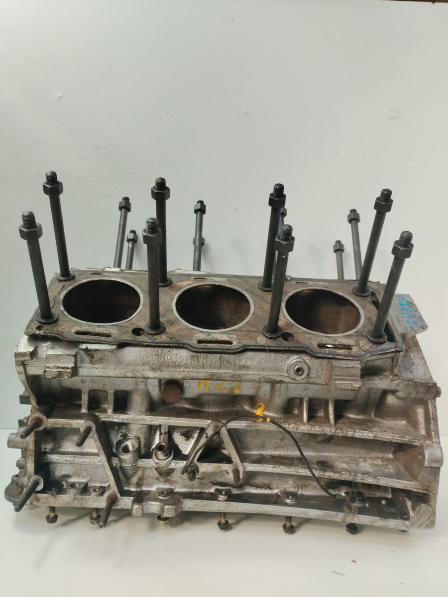 Block Alfa Romeo 164 1988-1997 2.5 Turbodiesel 2.5L 92kW AK67301002076