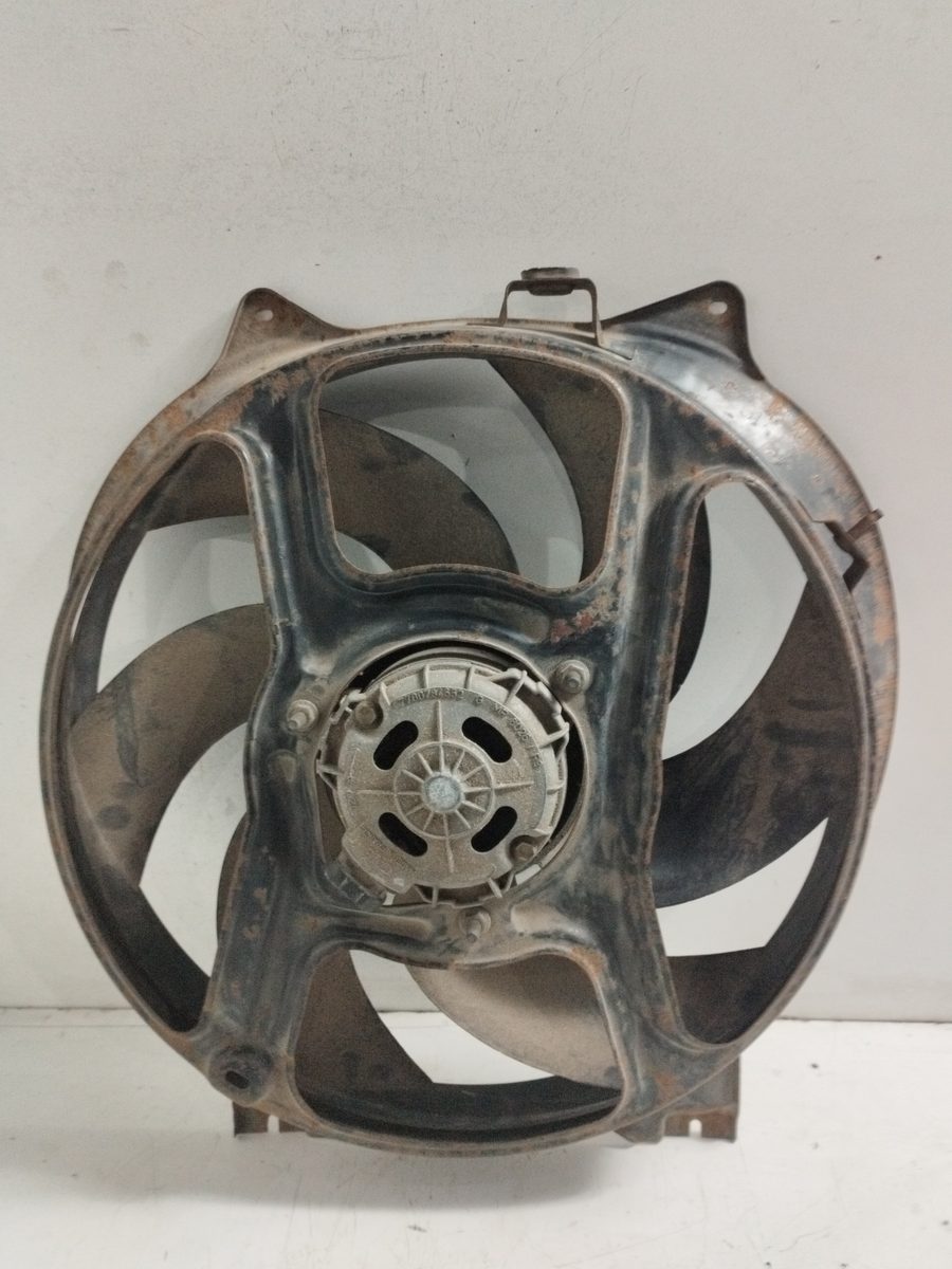 Electroventilador Renault Clio I Fase I+II (B/C57) 1991-1998 1.9 Diesel 7700784652