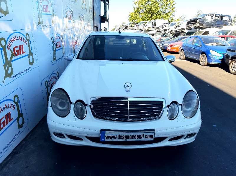 Parrilla de Suspension Inferior Trasera Derecha Mercedes-Benz Clase E (W211) Berlina