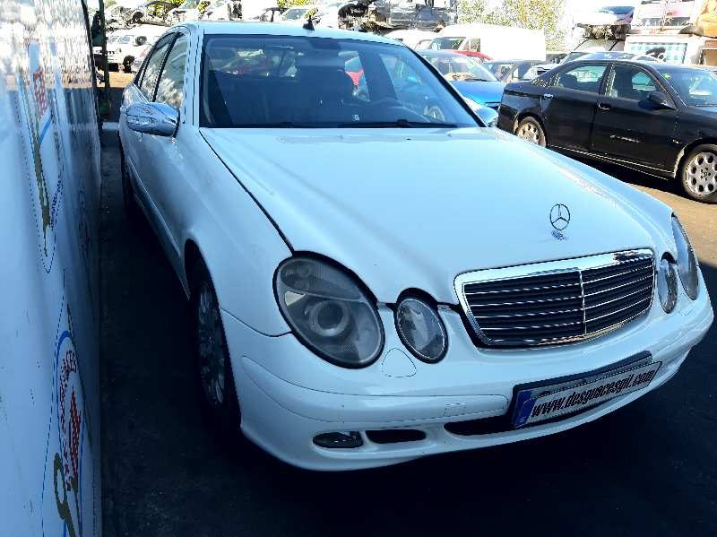Parrilla de Suspension Inferior Trasera Derecha Mercedes-Benz Clase E (W211) Berlina