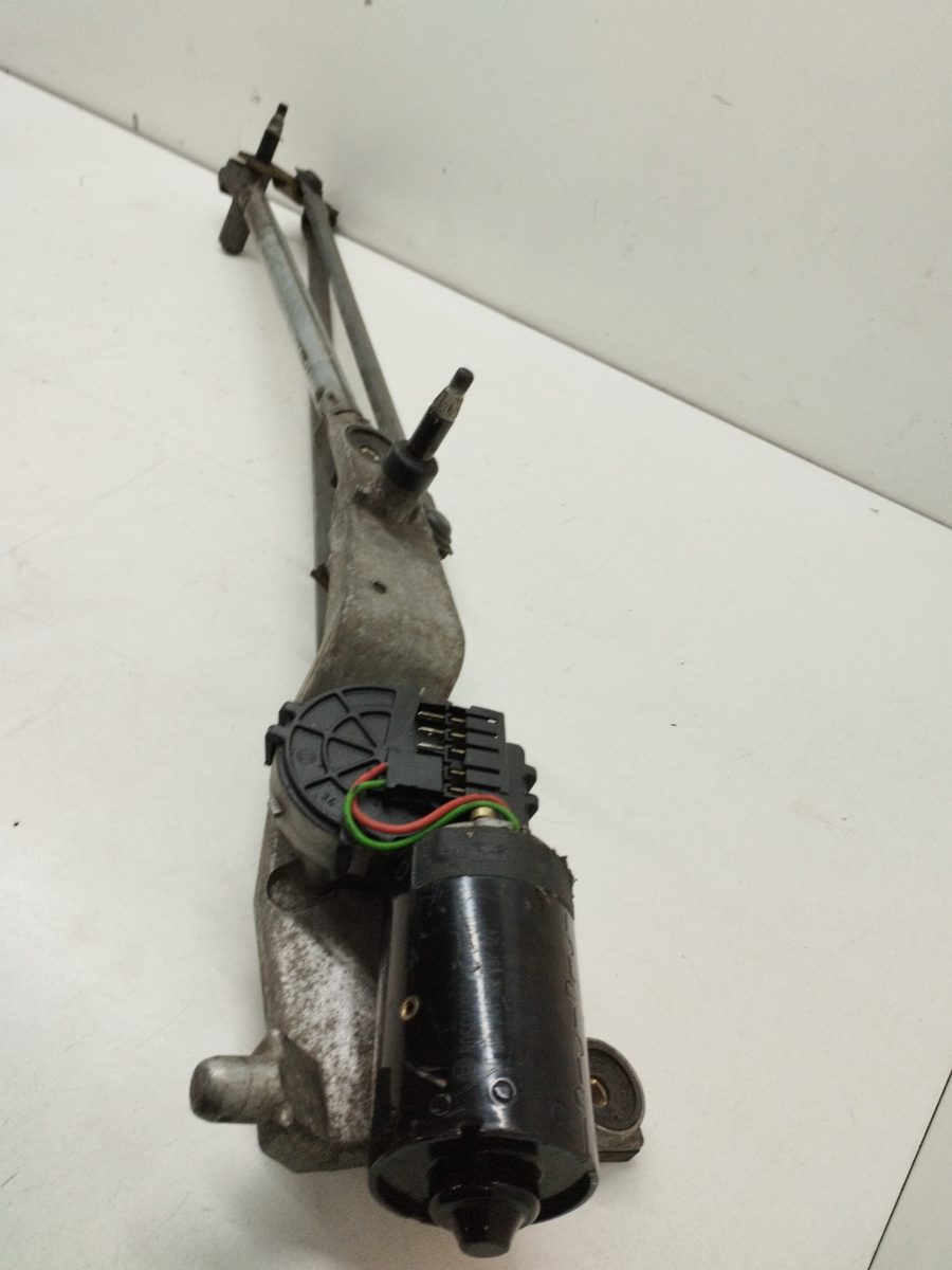 Motor Limpia Delantero Ford Focus Berlina (CAK) 1998-2004 0390241362