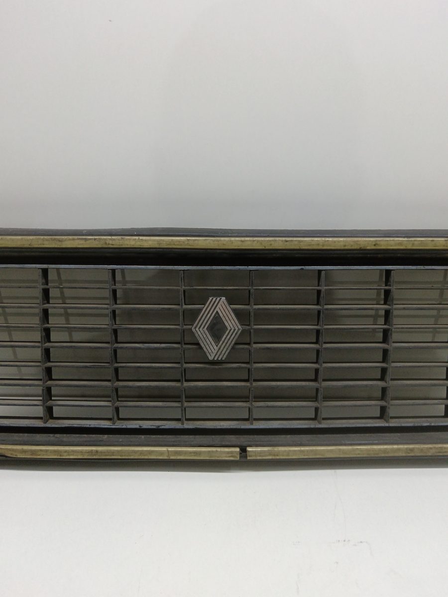 Careta Renault 4 Berlina/familiar/furgoneta desde 1961