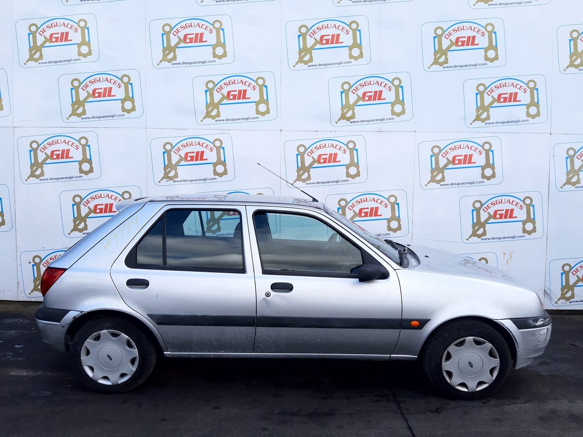 Puerta Trasera Izquierda Ford Fiesta Berlina (DX) 1999-2002 Ambiente