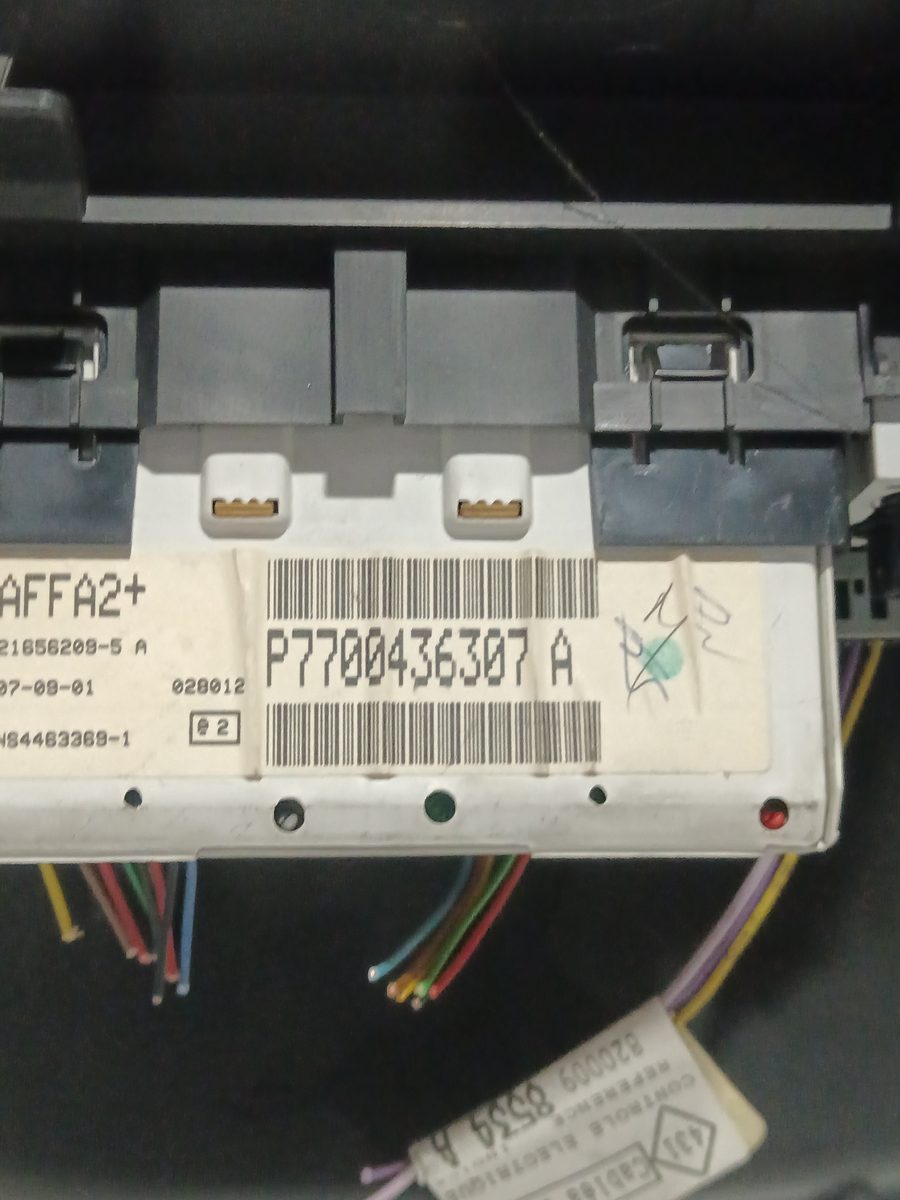 Pantalla Multifuncion Renault Kangoo (F/KC0) 2003-2014 Alize 1.5L 48kW P7700436307A