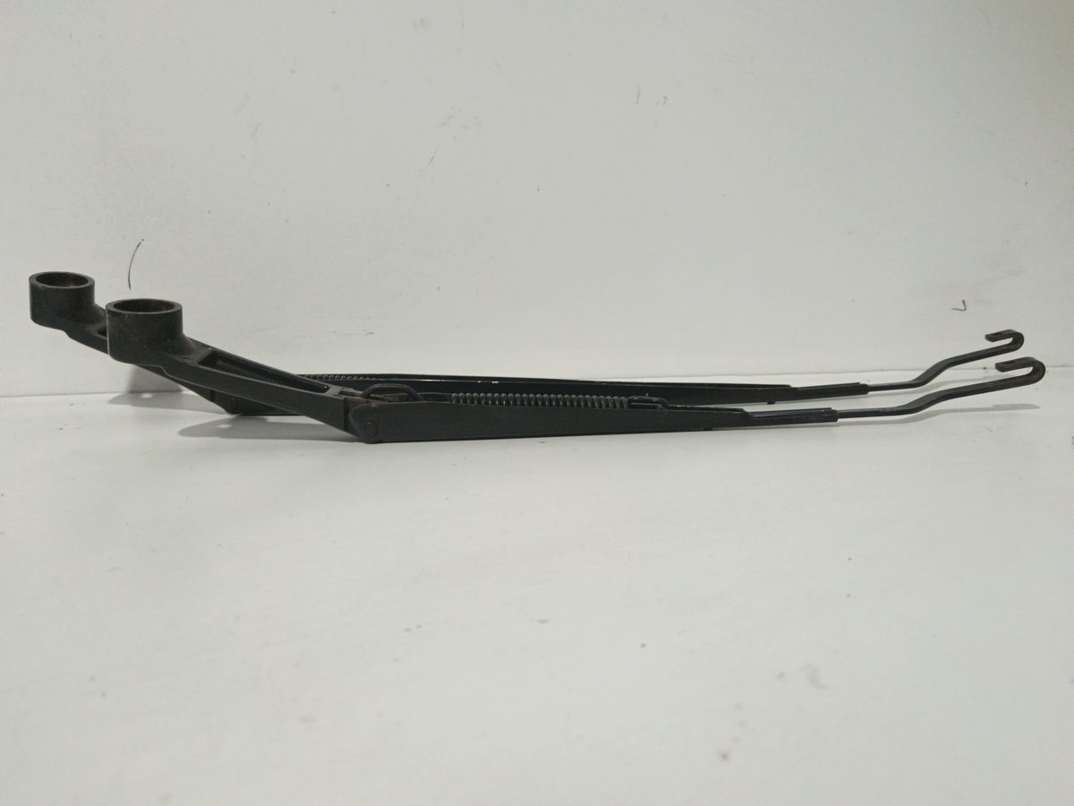 Juego de Brazos de Limpia Parabrisa Delanteros Kia Picanto 2011-2017