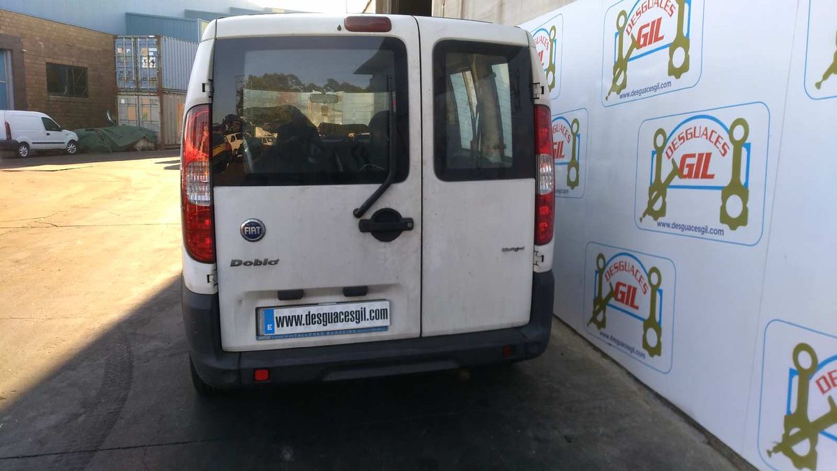 Caja Reles / Fusibles Fiat Doblo (119) 2005-2010 51756264