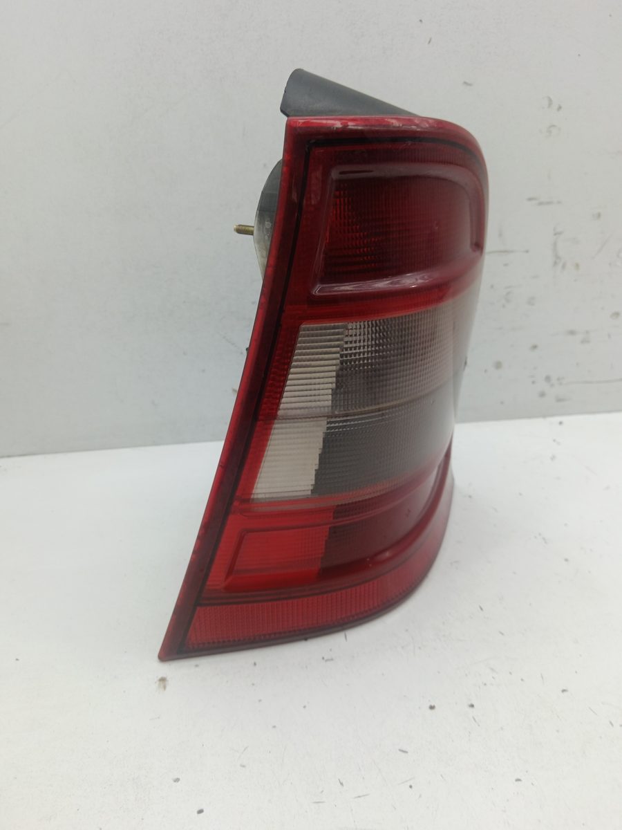 Farol Trasero Izquierdo Exterior Mercedes-Benz Clase A (W168) 1997-2004 A1688202964L