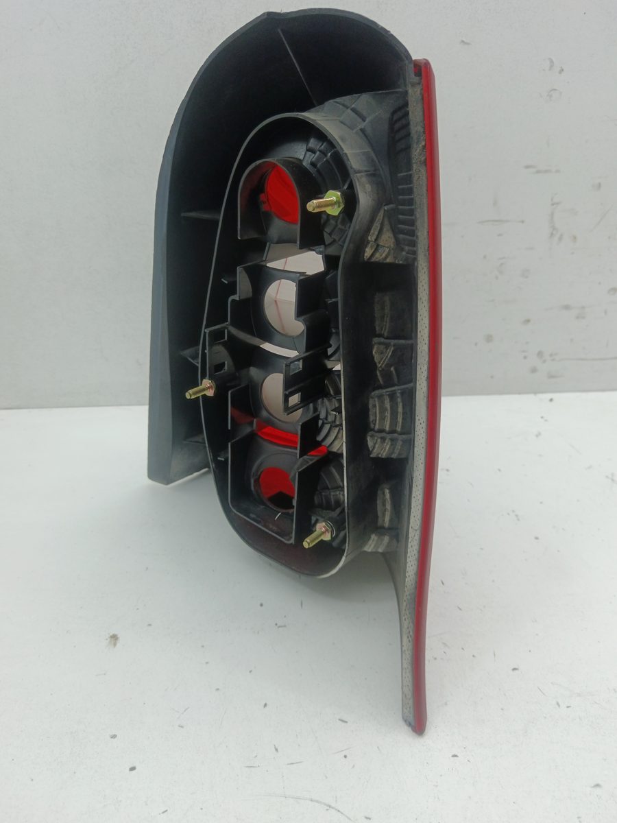 Farol Trasero Izquierdo Exterior Mercedes-Benz Clase A (W168) 1997-2004 A1688202964L