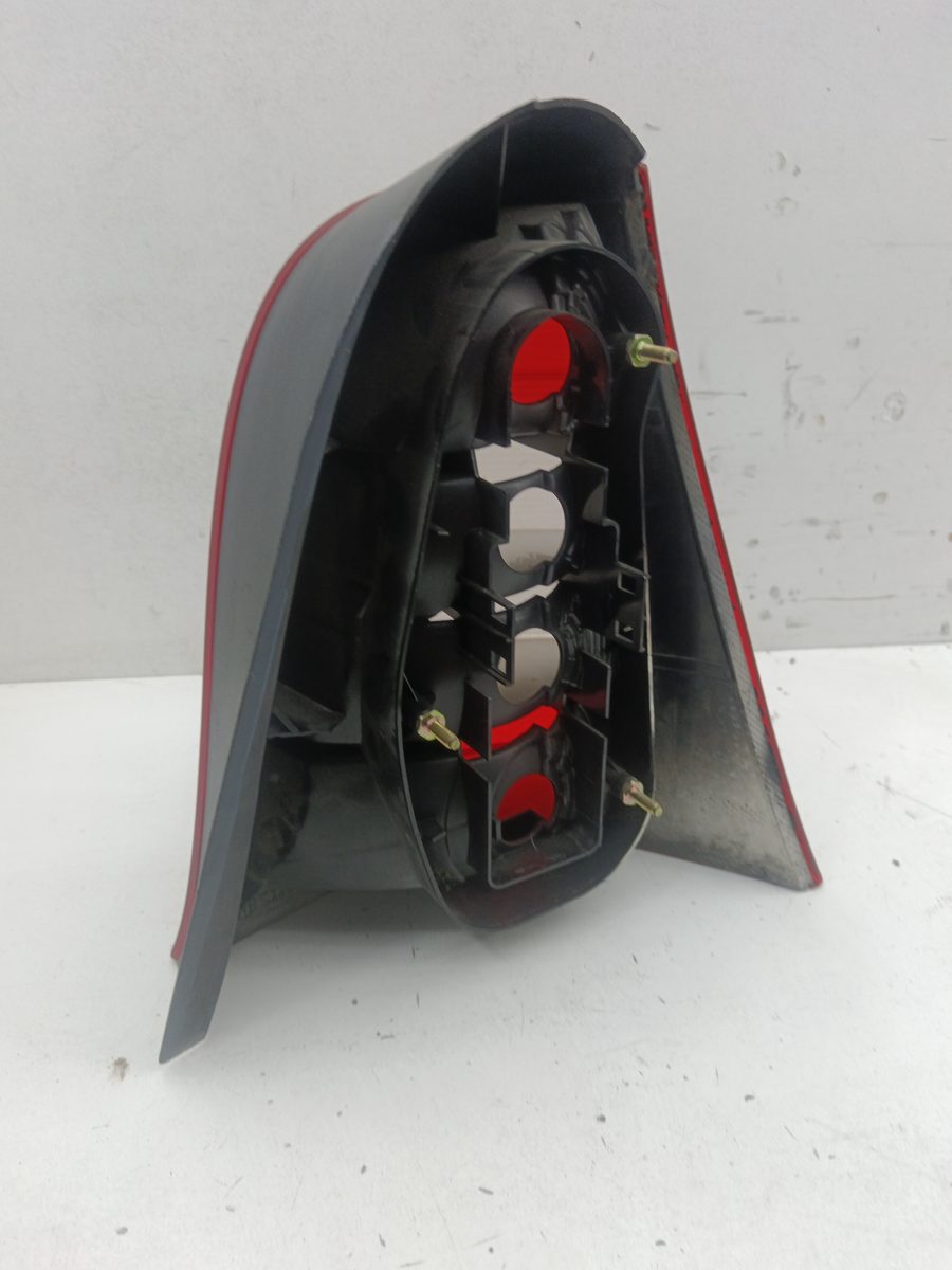 Farol Trasero Izquierdo Exterior Mercedes-Benz Clase A (W168) 1997-2004 A1688202964L