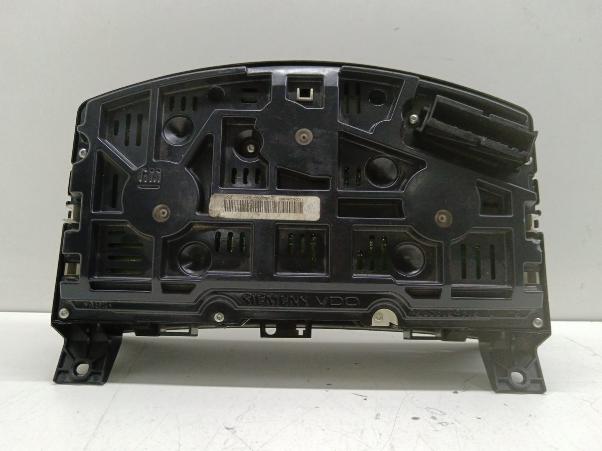 Tablero de Instrumentos Opel Astra H Berlina 2004-2007 1.7 16V CDTI 1.7L 74kW 110080261050