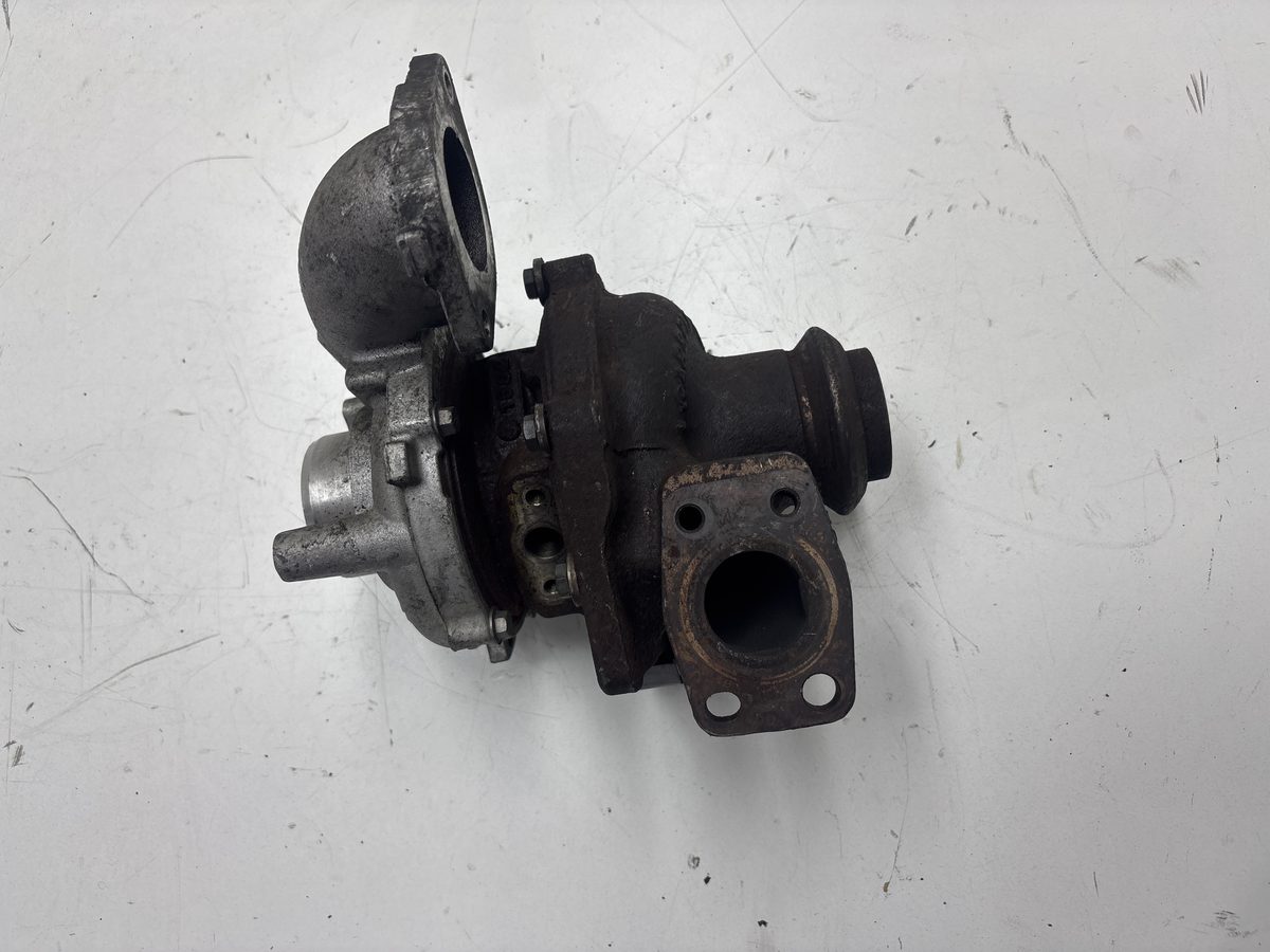 Turbocompresor Citroën C4 Picasso 2007-2013 1.6 HDi FAP 1.6L 82kW 9686120680