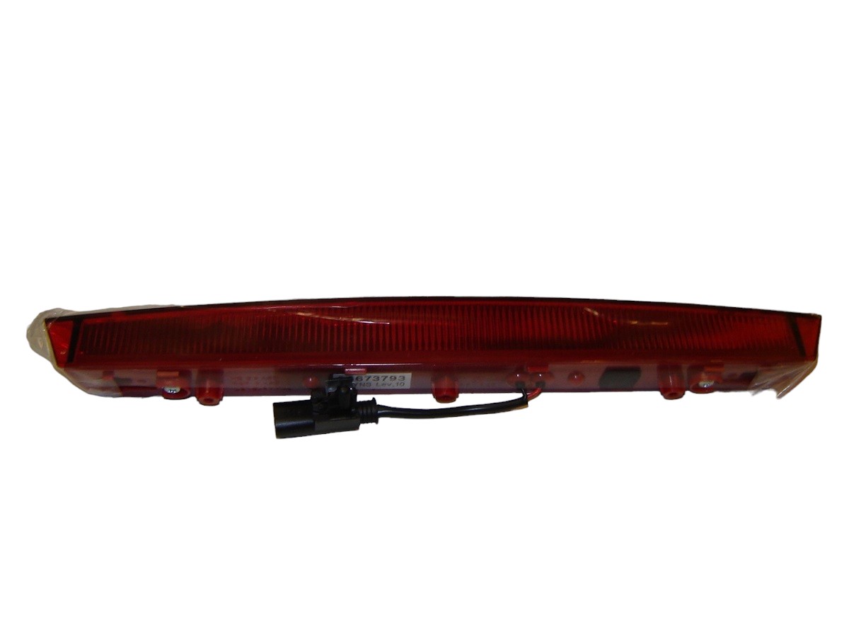 TERCERA LUZ FRENO CHEVROLET CAPTIVA