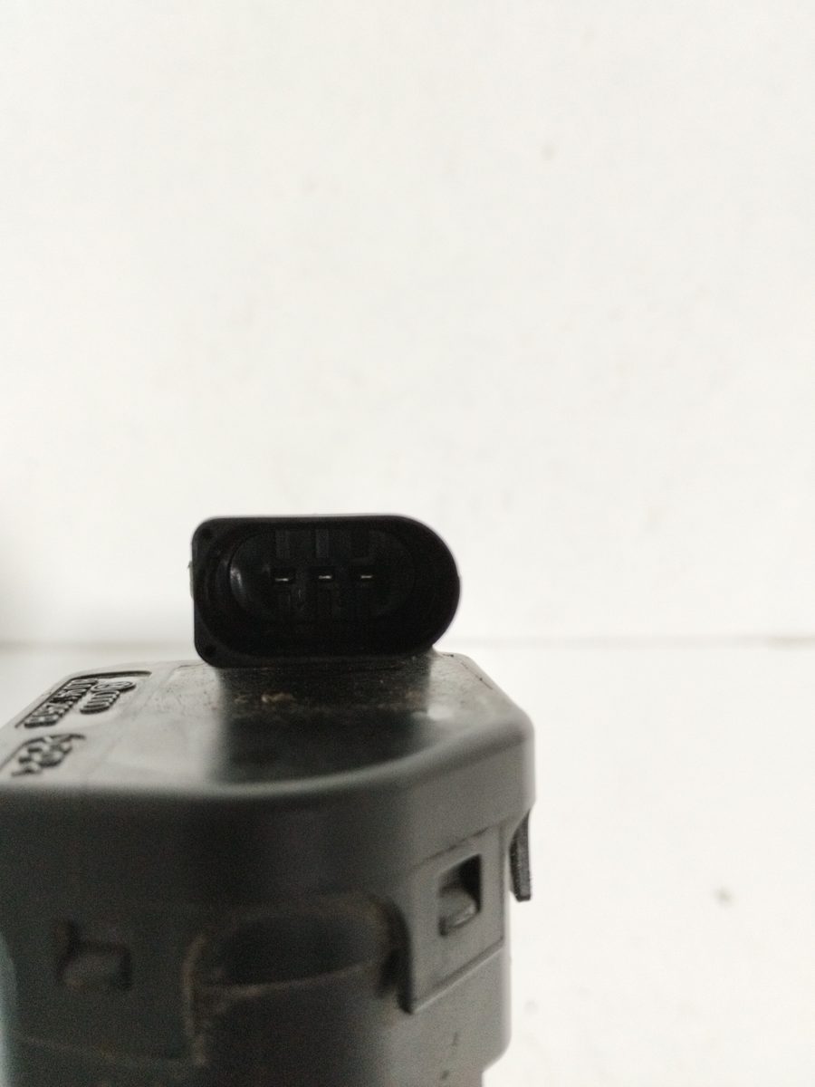Motor Regulacion Faroles Volkswagen Up! (122) 2016-2018