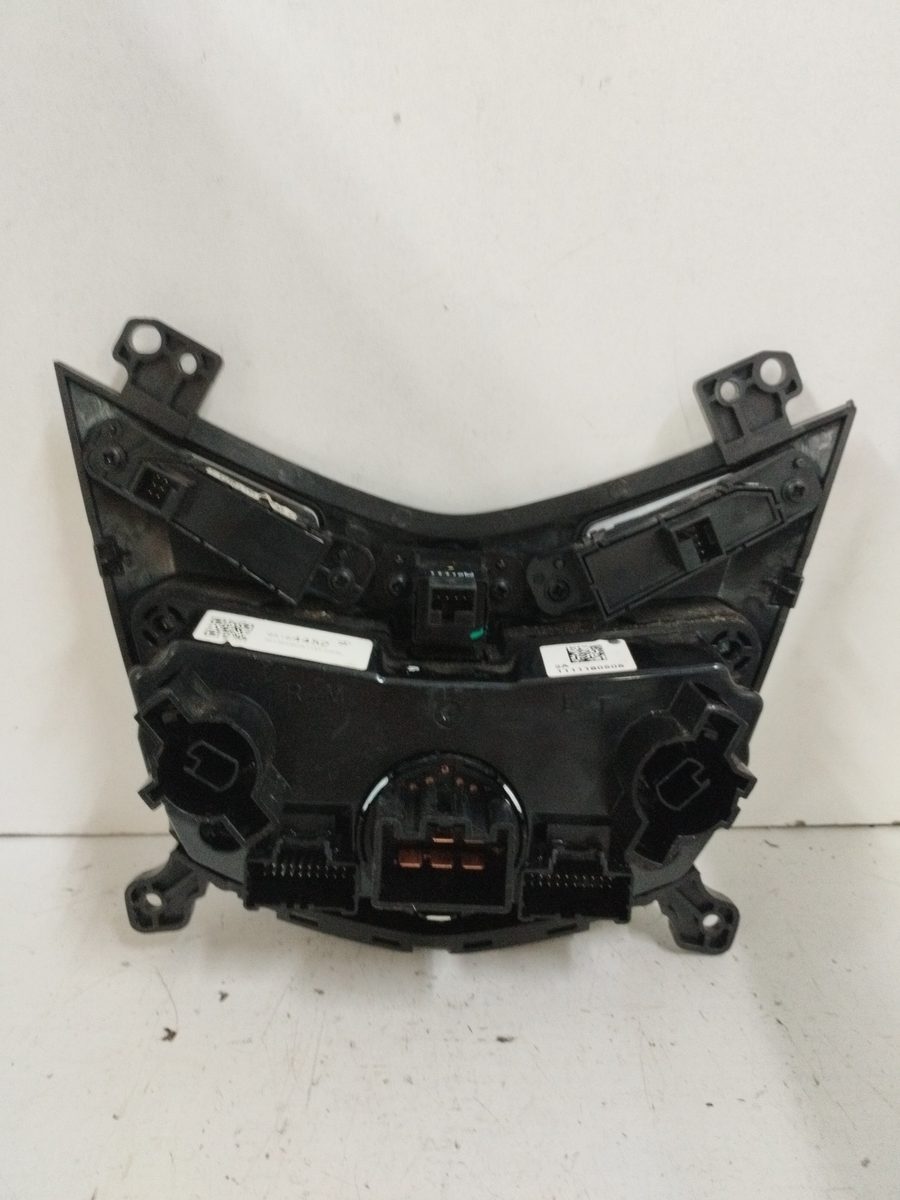 Comandos de Calefacción Chevrolet Sonic Berlina Hatchback 2011-2016 LTZ 1.6L 85kW 95164452