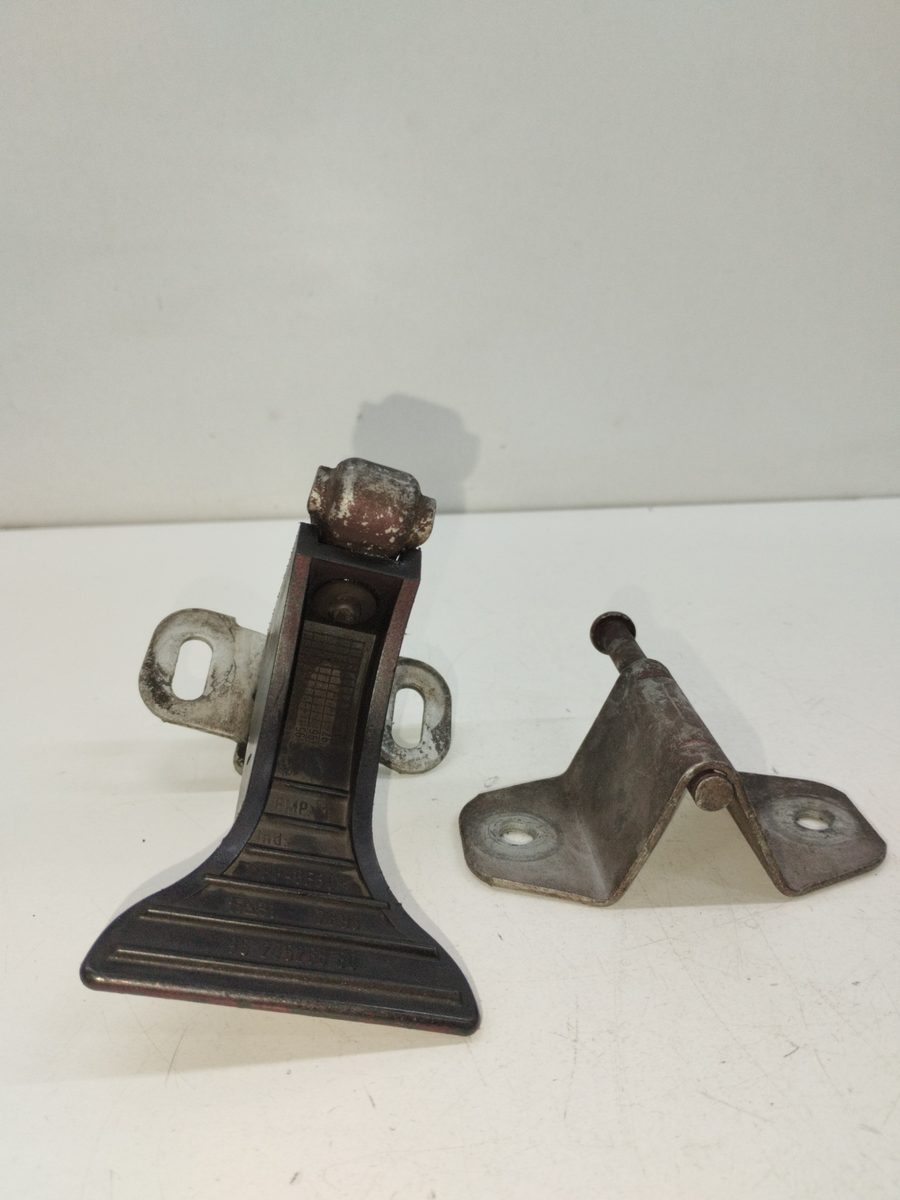 Cierre Espolon Frent Citroën Zx 1991-1998 Armonia 9620525880