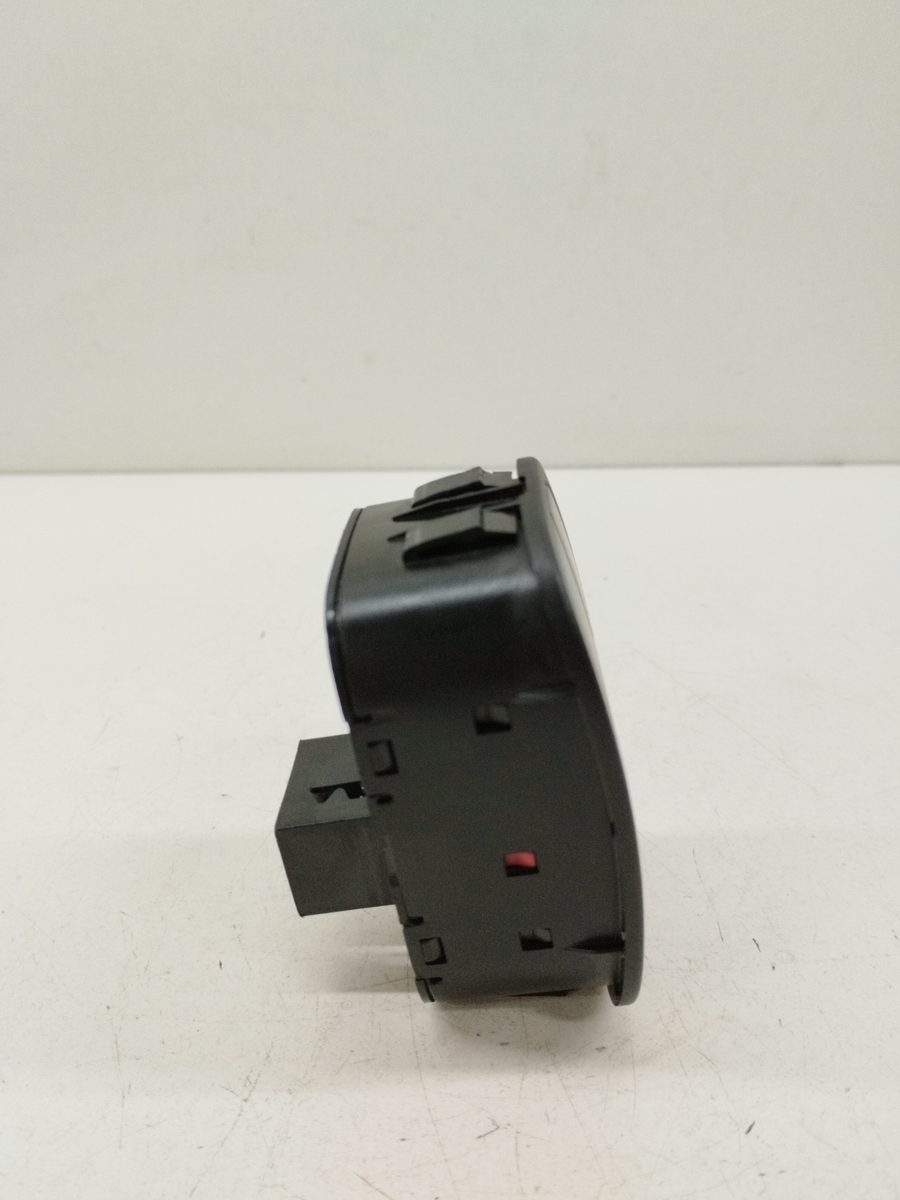 Llave De Valizas Peugeot Bipper 2008-Actualidad Básico 1.4L 50kW