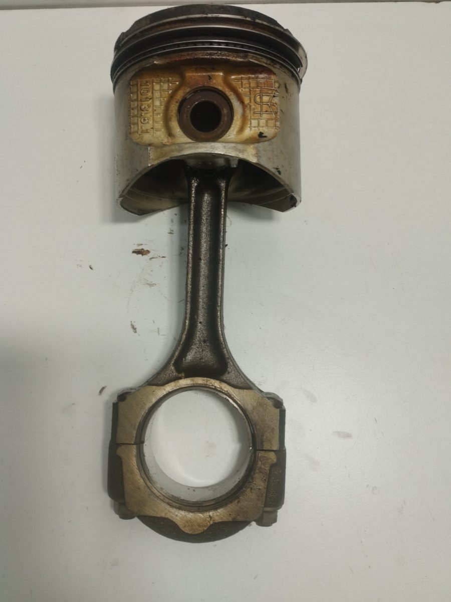 Piston Y Biela Renault Megane I Classic (LA0) 1996-2001 1.4e RN 1.4L 55kW