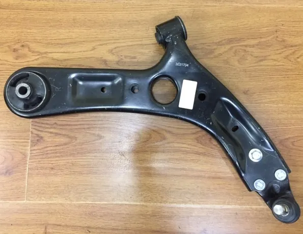 Brazo de suspensión inferior trasero derecho