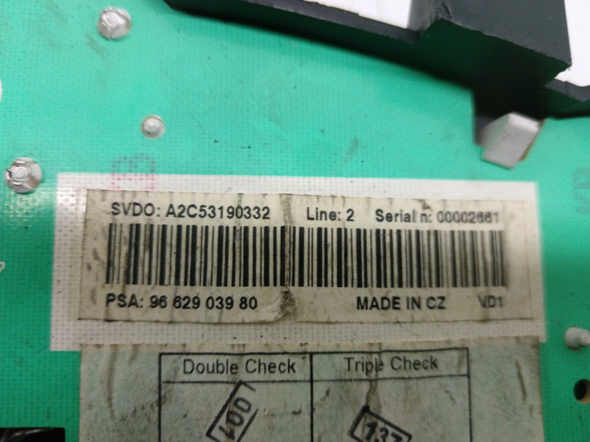 Tablero de Instrumentos Peugeot 207 2006-2012 1.6 HDi CAT (9HZ / DV6TED4) 9662903980