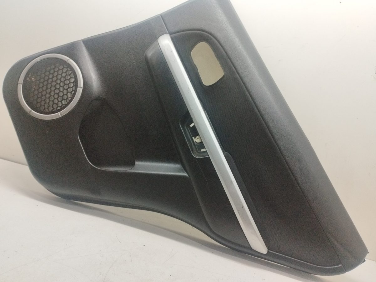 Tapizado Interior Puerta Trasero Derecho Suzuki Grand Vitara Jb (JT) 2005-2014 8373365