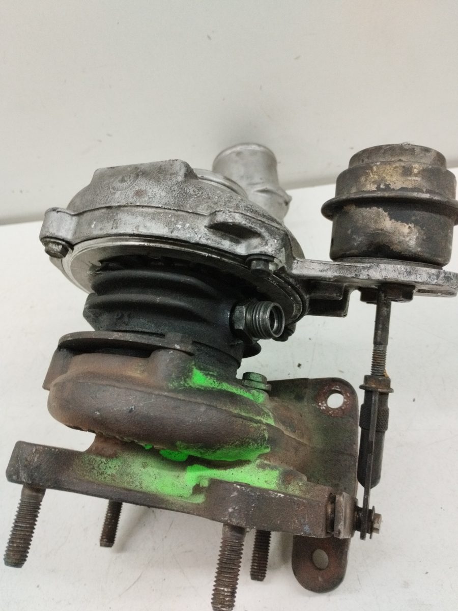 Turbocompresor Renault Megane Ii Berlina 5p 2002-2009 1.9 dCi Diesel 1.9L 96kW 8200081350