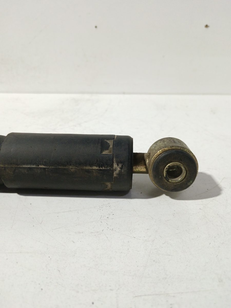 Amortiguador Trasero Der/Izq Peugeot 205 Berlina 1983-1998 1,1 1.1L 44kW 301700110713