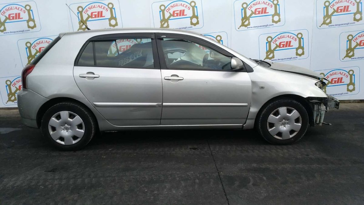 Tablero de Instrumentos Toyota Corolla (E12) 2001-2007 2.0 D-4D Sol Berlina 110080288002