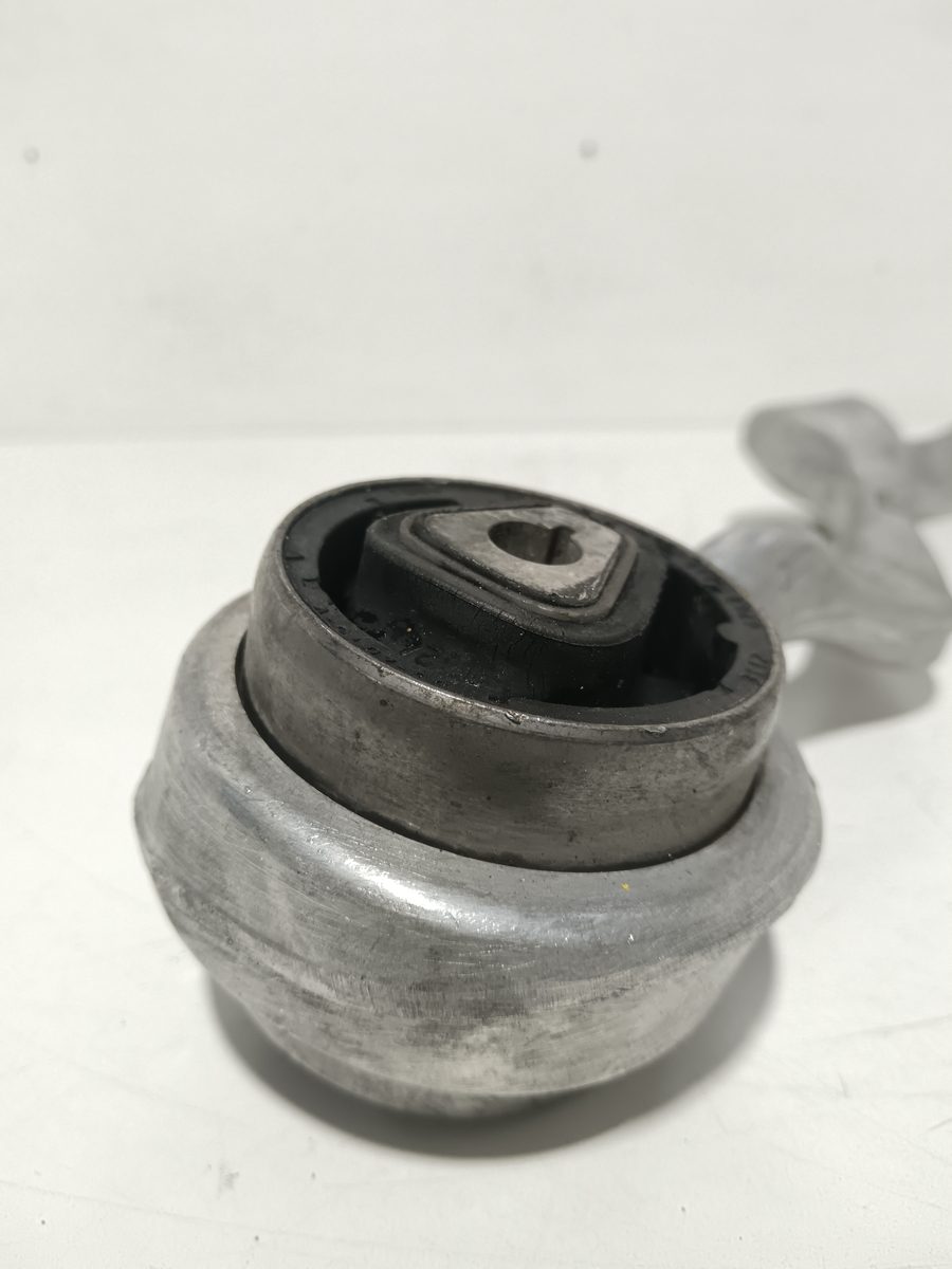 Parrilla de Suspension Superior Delantera Izquierda BMW Serie 3 Berlina (E90) 55595