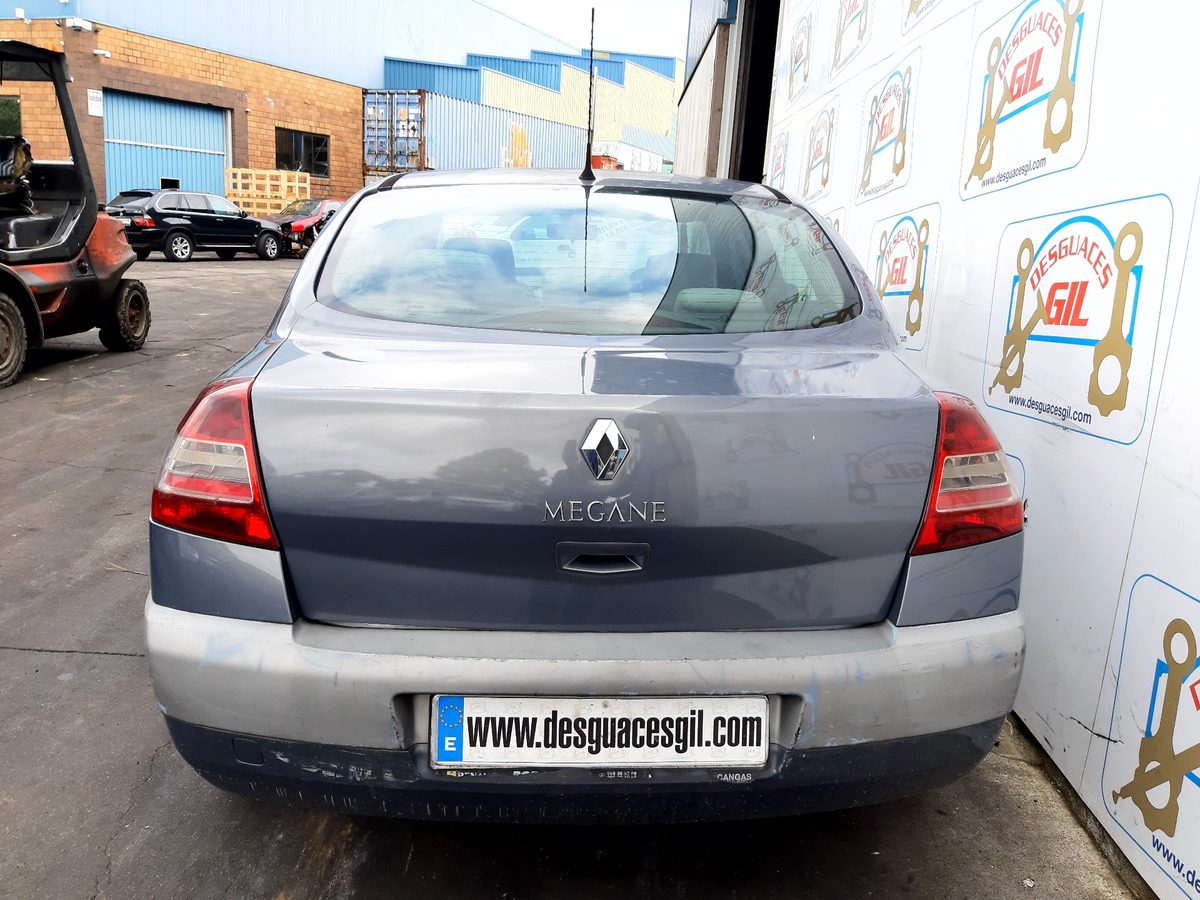 Farol Trasero Derecho Exterior Renault Megane II Classic Berlina 2003-2010 8200757701