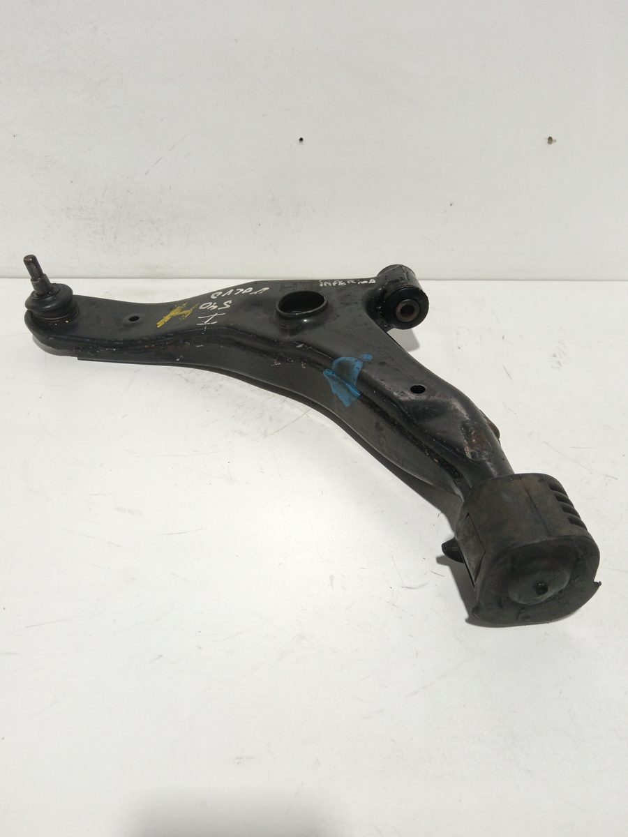 Parrilla de Suspension Inferior Trasera Izquierda Volvo S40 Berlina 1995-2005 31402WK240