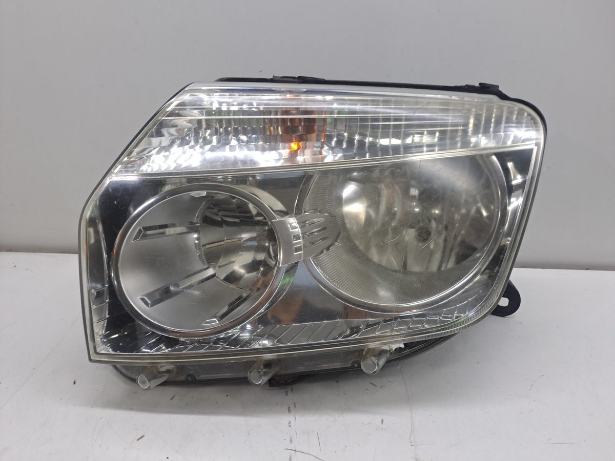 Faro Delantero Izquierdo Renault Duster 2010-Actualidad Ambiance 4×2
