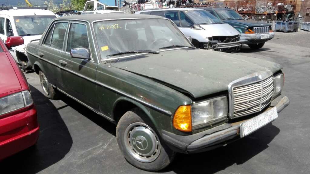 Puerta Trasera Derecha Mercedes-Benz Clase E (W123) Berlina+coupe desde 1976