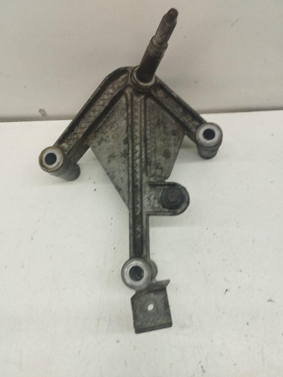 Soporte Caja De Cambios Renault Clio I Fase I+ii (B/C57) 1991-1998 1.4 Alize 1.4L 58kW