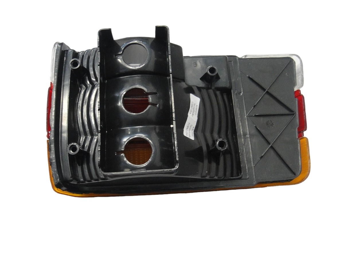 FARO TRASERO IZQUIERDO CHEVETTE 87/94