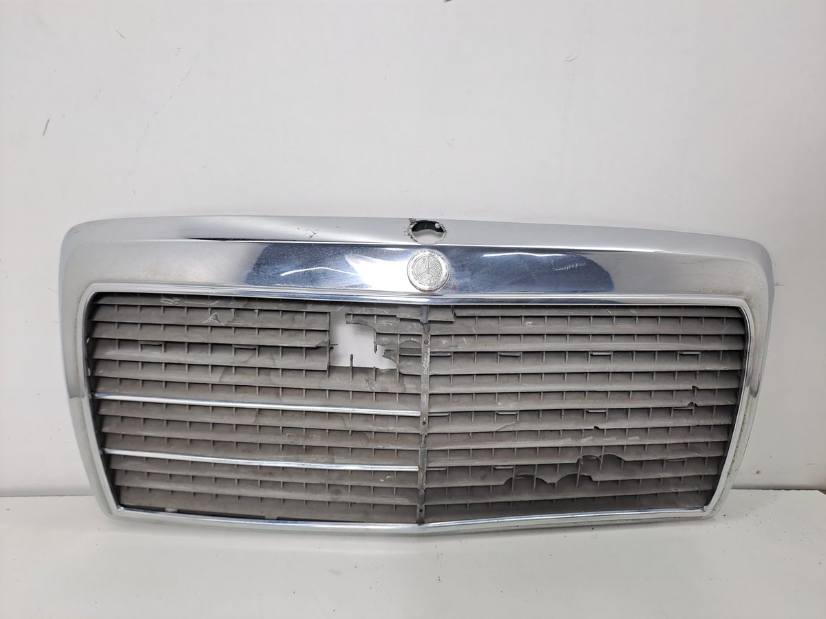 Careta Mercedes-Benz Clase E (W124) Berlina 1984-1997 Diesel