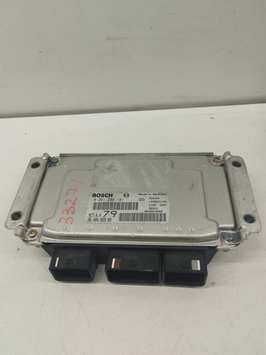 Centralita Motor Uce Peugeot 206 Berlina 1998-2010 XS 1.4L 55kW 9648482980