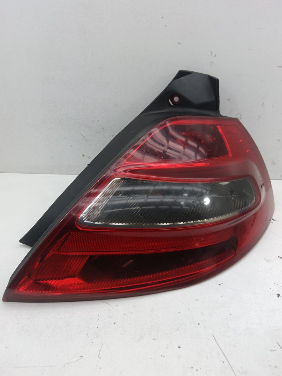 Farol Trasero Derecho Exterior Renault Megane Ii Berlina 5p 2002-2009 Authentique