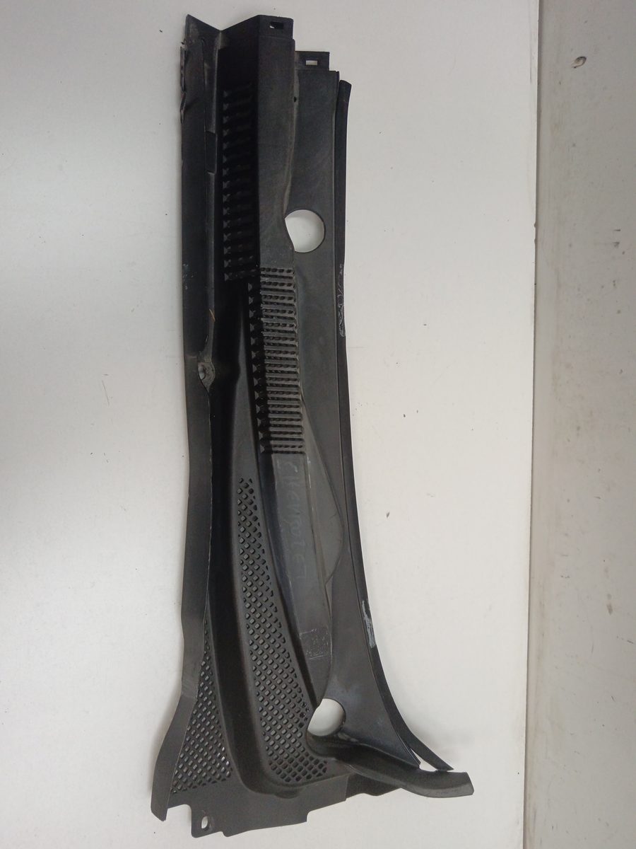 Rejilla De Torpedo Chevrolet Cruze 2009-2014 LS