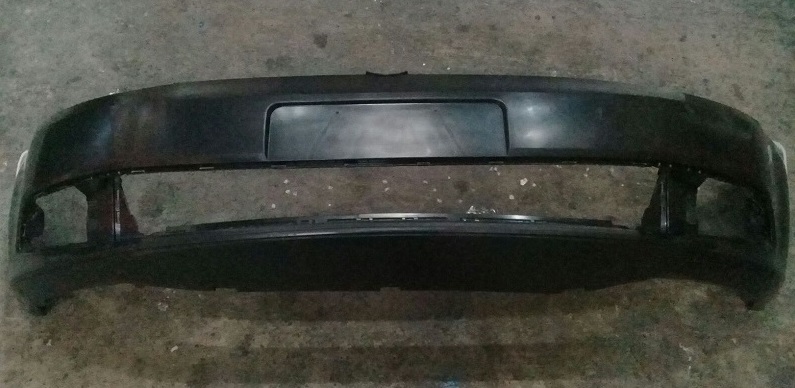 PARAGOLPE DEL VW GOL VI 13 (NEGRO)