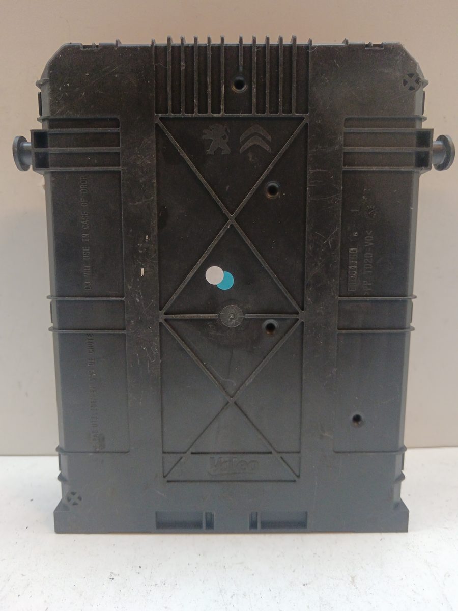 Caja Reles / Fusibles / Modulo Bsi Peugeot 208 2012-2019 Active 1.2L 60kW 9807531680