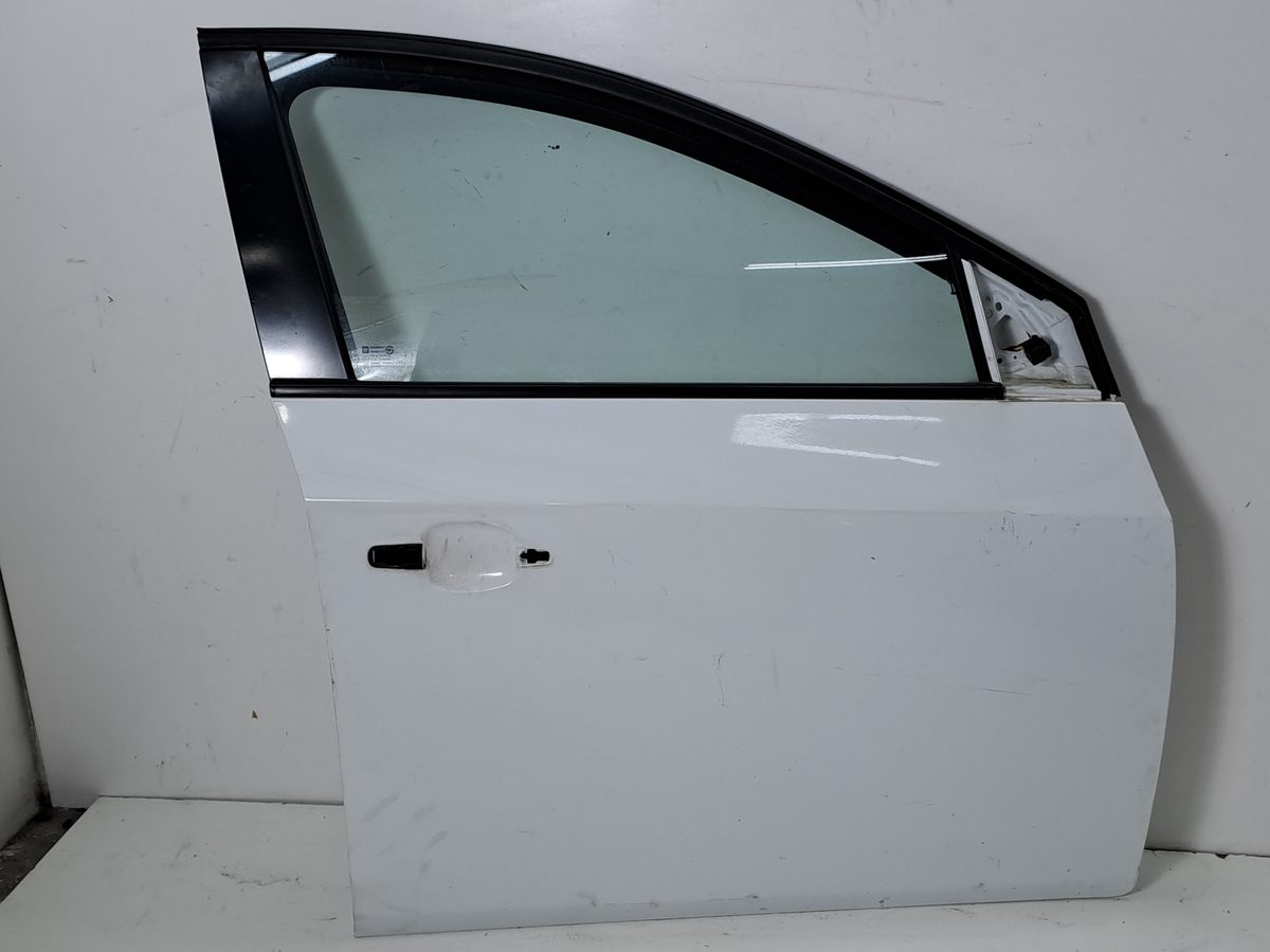 Puerta Delantera Derecha Chevrolet Cruze 2009-2014