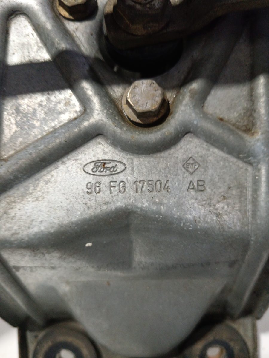 Maquina Limpia Parabrisa Ford Fiesta Berlina (DX) 1999-2002 Ambiente 1.8L 55kW 40424012V